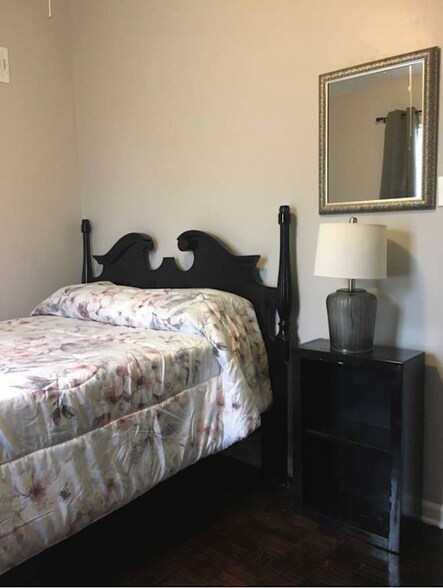 Building Photo - 001 Westwood