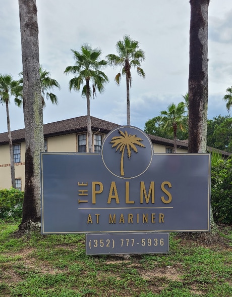 Building Photo - 10490 Chalmer St