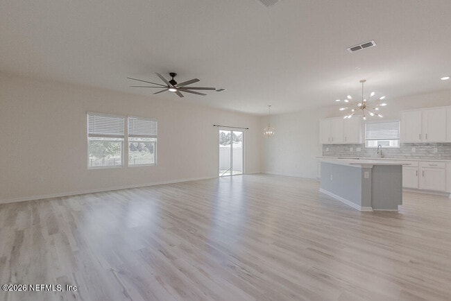 Building Photo - 2223 Willow Springs Dr