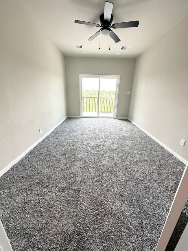 Building Photo - 5309 Groveton St