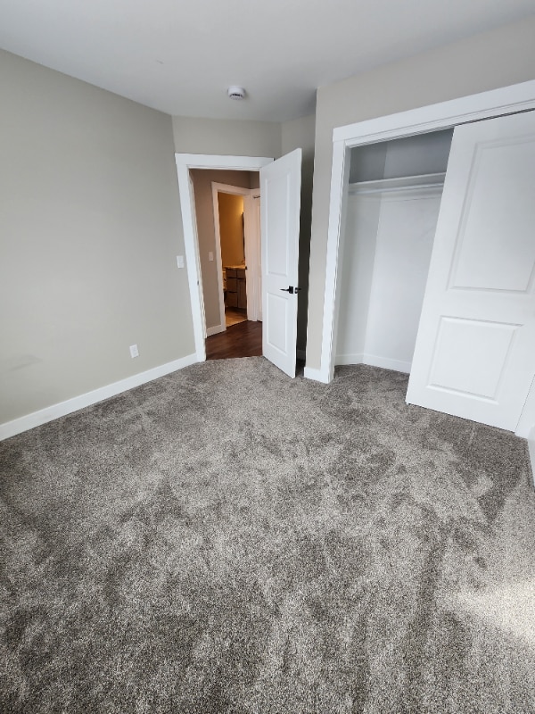 Building Photo - 160 Dayspring Loop