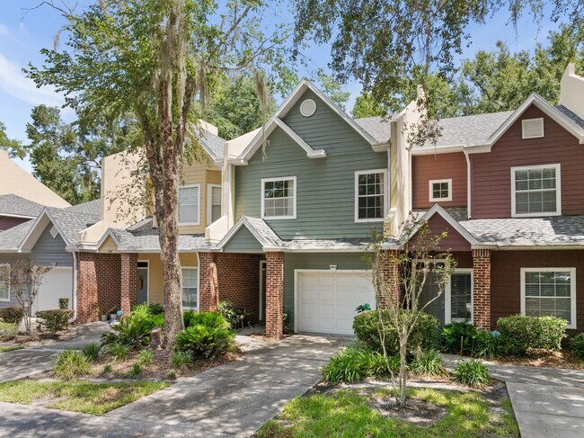 Building Photo - New Listing in Monticello at Mill Pond – S...