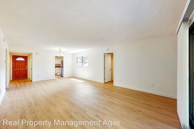 Building Photo - 3 br, 2 bath House - 31291 E Nine Drive