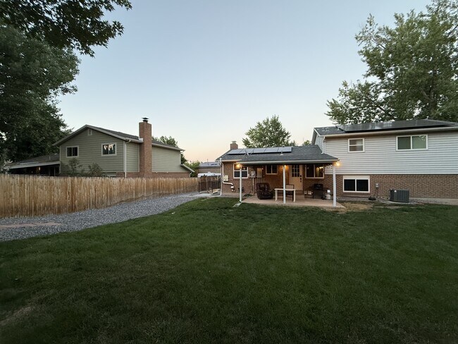 Building Photo - 6981 Beech St