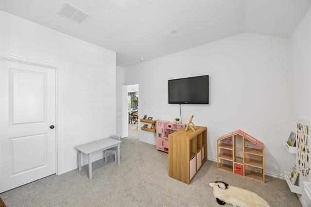 Building Photo - 7035 Granbury Ln