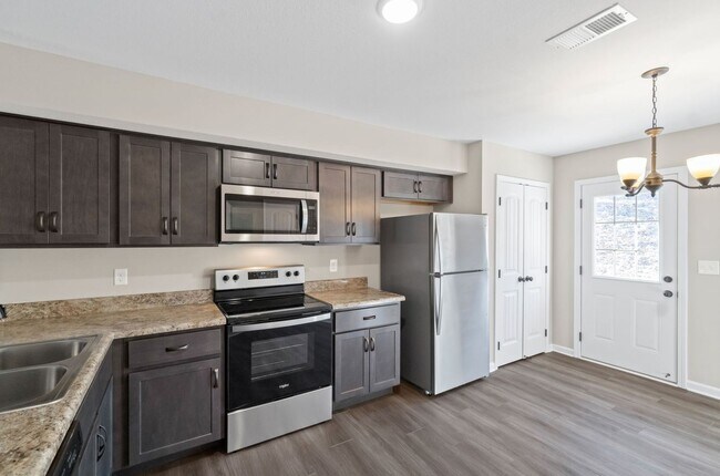 Building Photo - 1112 Ziva Ln