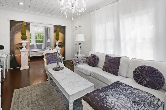 Building Photo - 743 NW 9th Ave