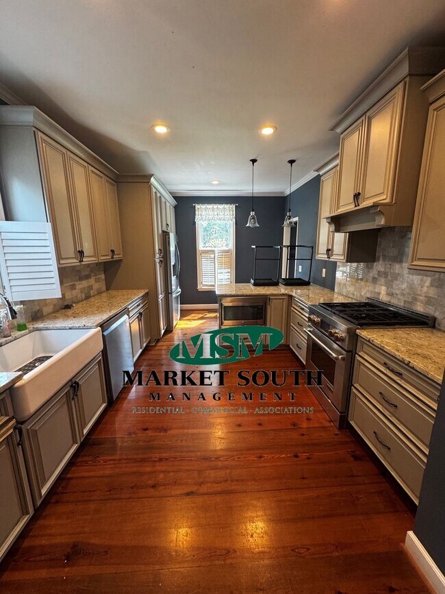 Building Photo - RARE SKIDAWAY ISLAND RENTAL IN SOUTH HARBOR- APPOINTMENT NEEDED TO VIEW!