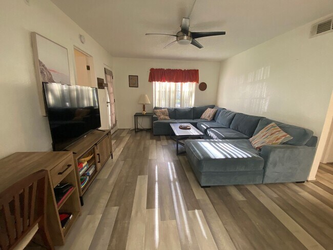 Building Photo - 1051 Forrest Nelson Blvd