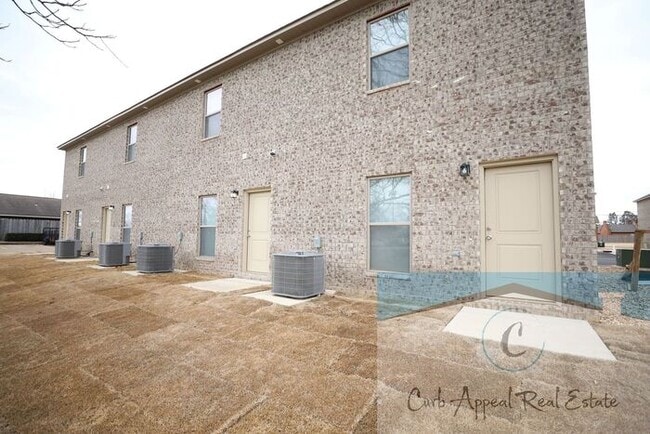Building Photo - Luxury 2 bed 2 bath apartment - brand new construction!! Washer, dryer, internet, cable and utili...