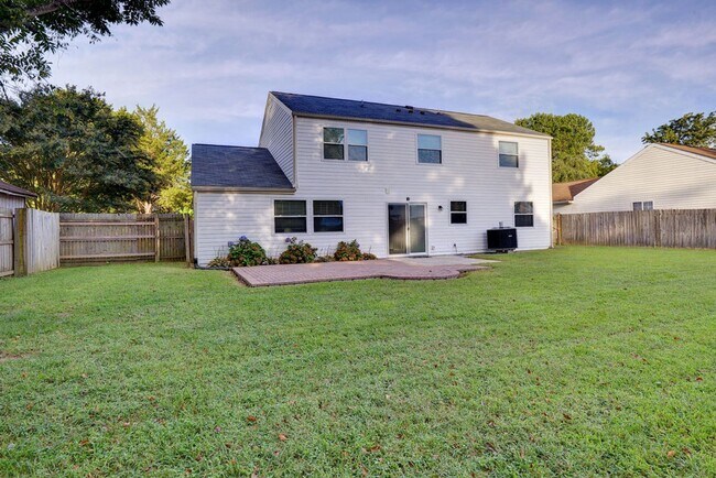 Building Photo - 812 Stony Dr