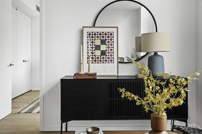 Building Photo - 18 W 48th St