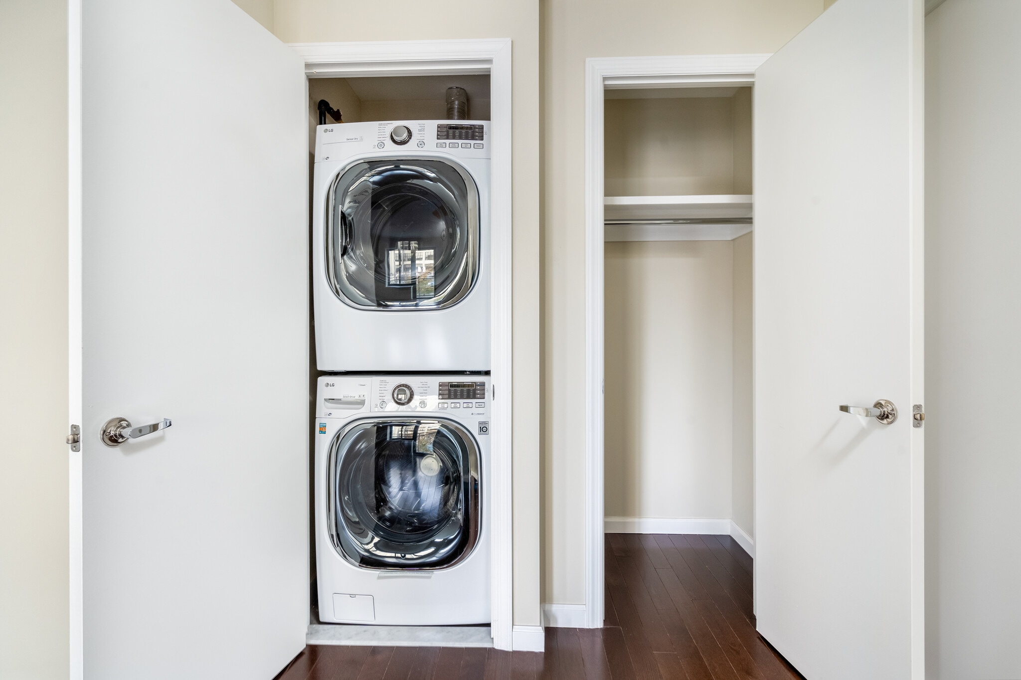In-Unit Washer/Dryer - 31-19 37th Ave