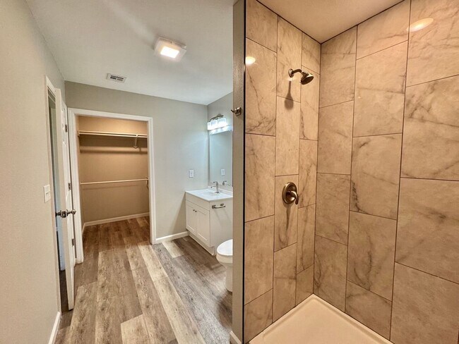 Building Photo - Newer construction 3 bed 2 bath home for rent