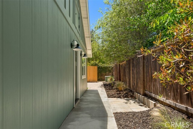 Building Photo - 31661 Lobo St