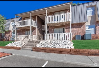 Building Photo - 105 Candy Mountain Rd