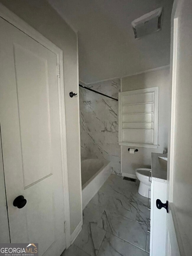 Building Photo - 113 Ramsey St