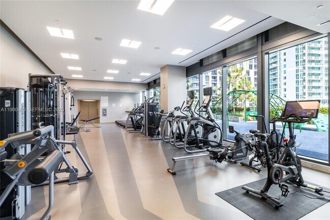 Building Photo - 68 SE 6th St