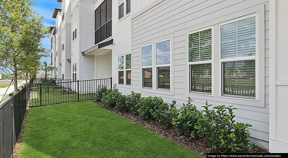 Building Photo - 4560 Dreamy Day St