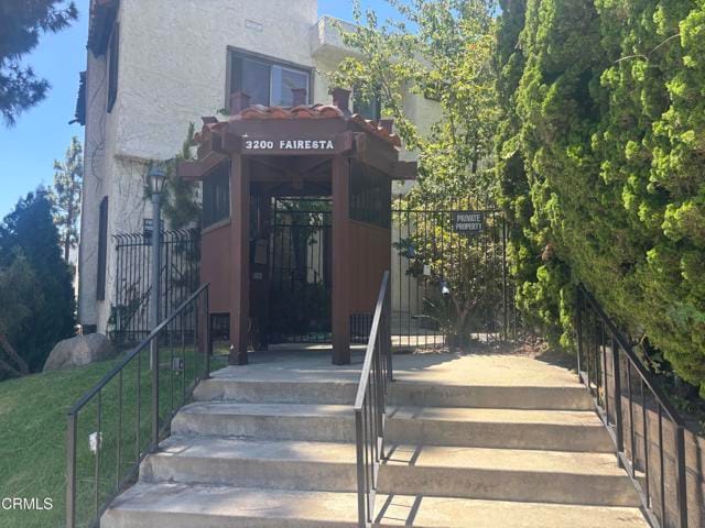 Building Photo - 3200 Fairesta St