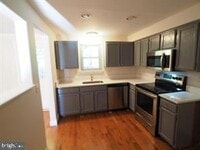 Building Photo - 8 Asbury Way