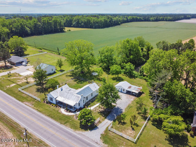 Building Photo - 801 NC-33