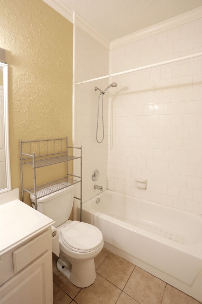 Building Photo - 20410 Eagle Nest Ct