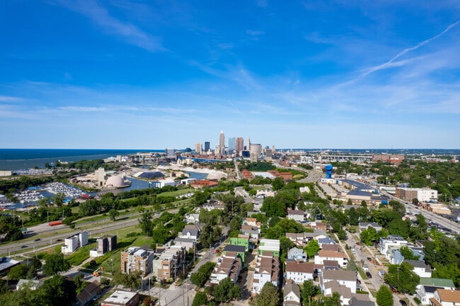 Building Photo - 5602 Tillman Ave