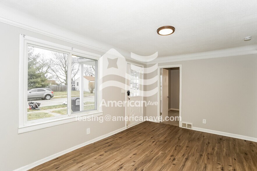 Building Photo - 23115 Powell Ave