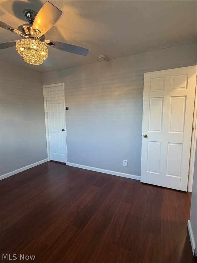 Building Photo - 13187 Yager Dr