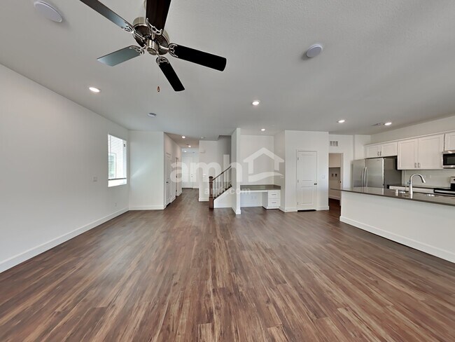 Building Photo - 4840 Blushing Star St