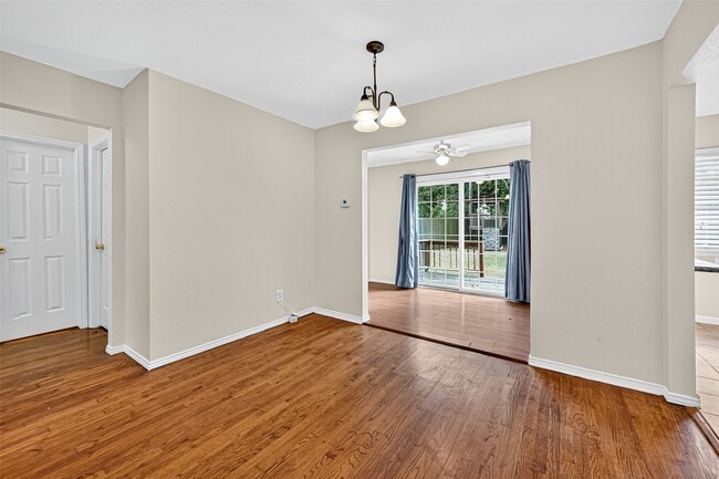 Building Photo - 1111 Choate Cir