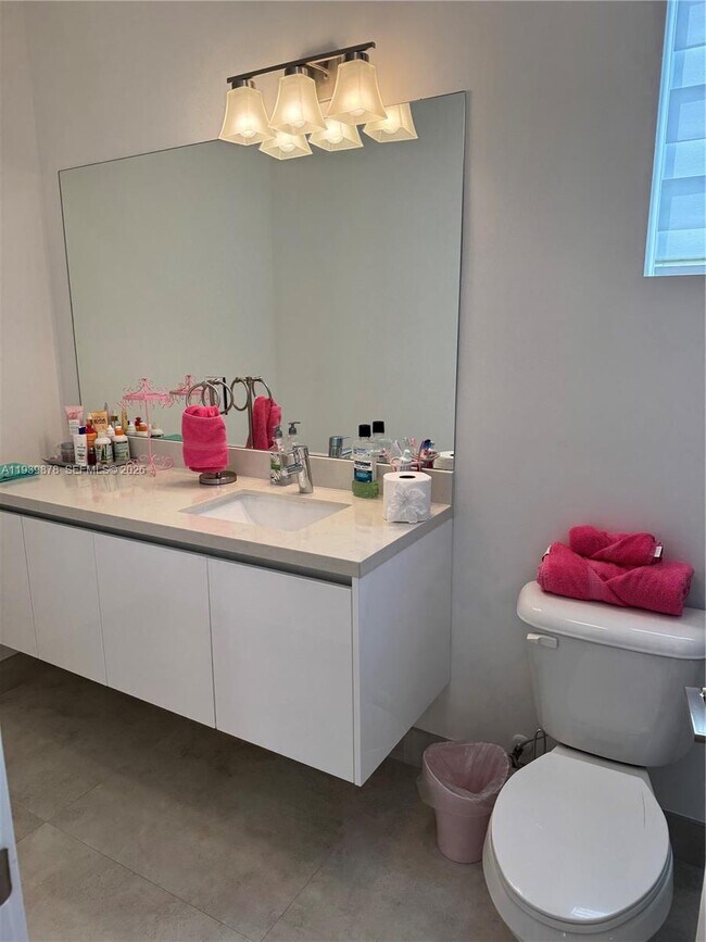 Building Photo - 7547 NW 98th Ave