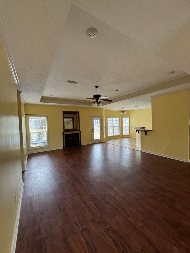 Building Photo - Valley Chase Subdivision!