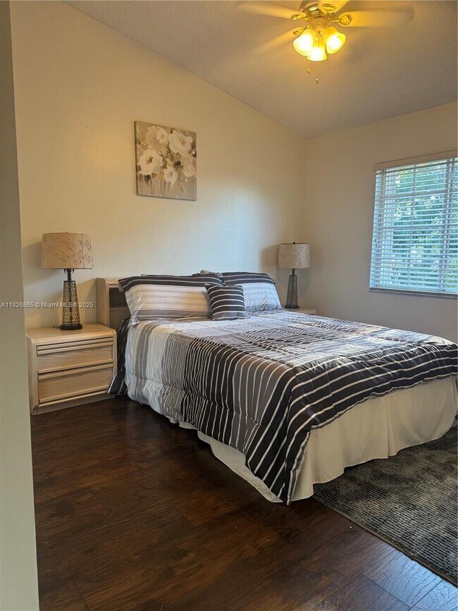 Building Photo - 8598 Lychee Dr