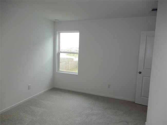 Building Photo - 18429 Dicarlo Dr