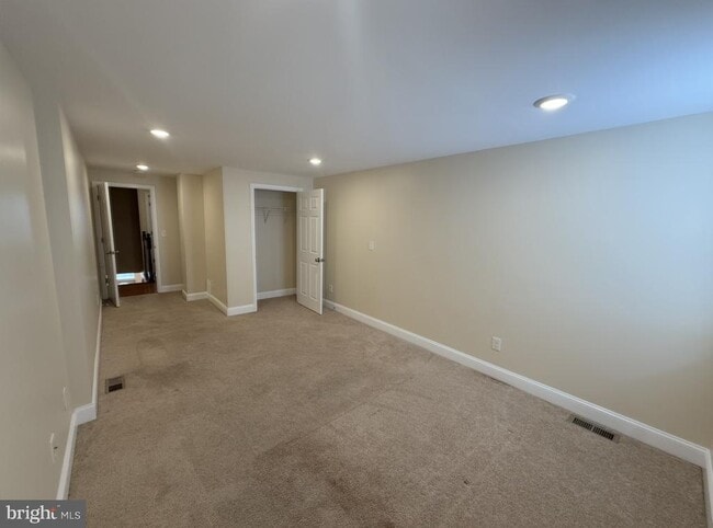 Building Photo - 1422 Richardson St