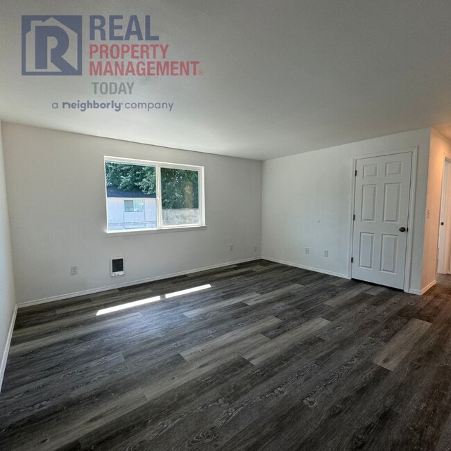 Building Photo - $300.00 Off Move In SPECIAL!! Welcome home...