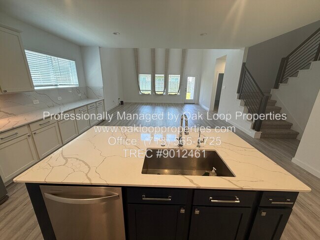 Building Photo - 1524 Sunrise Gables Dr