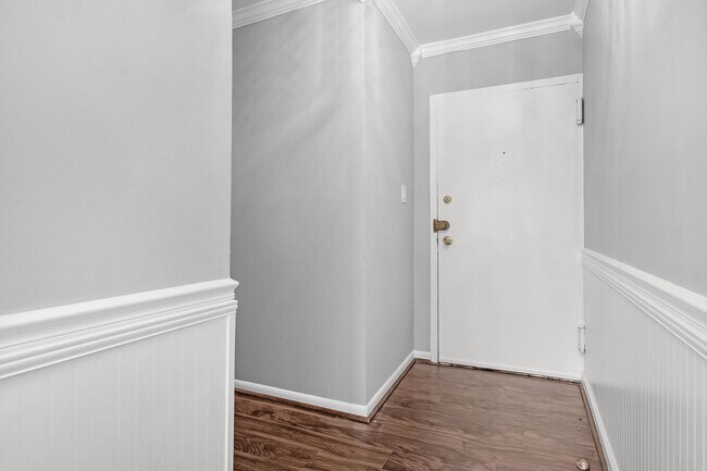 Building Photo - 8689 Greenbelt Rd