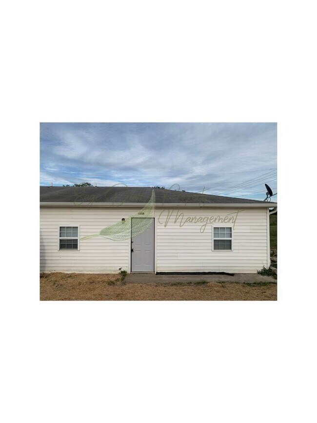 Primary Photo - 119 NE State Hwy E