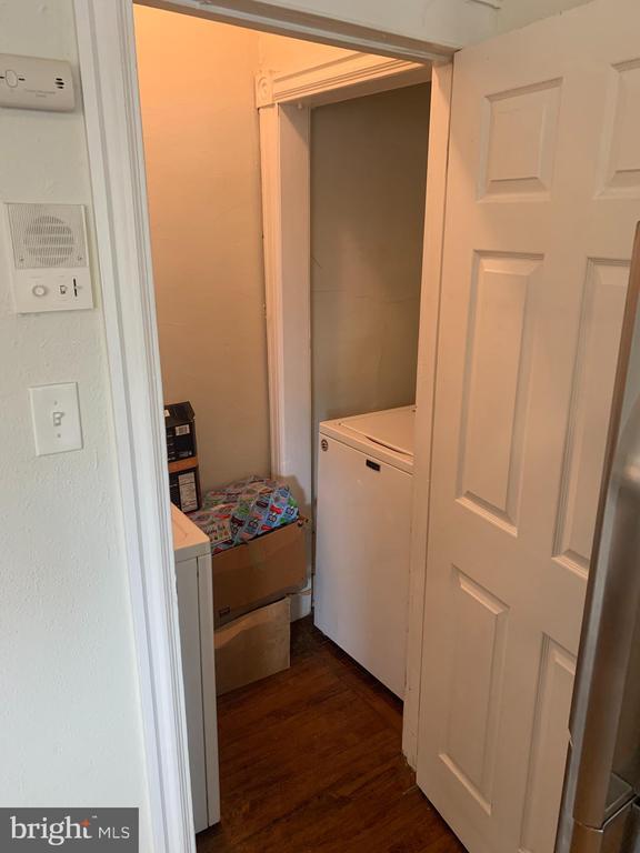 Building Photo - 1300 N Clayton St