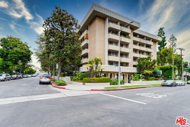Building Photo - 1300 Midvale Ave
