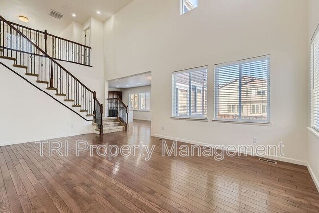 Building Photo - 645 W 171st Pl