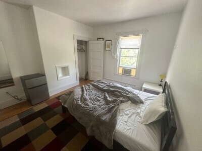 Building Photo - 86 Kirkland St