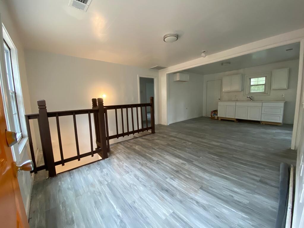 Building Photo - Room in Duplex on Whitaker Cir NW