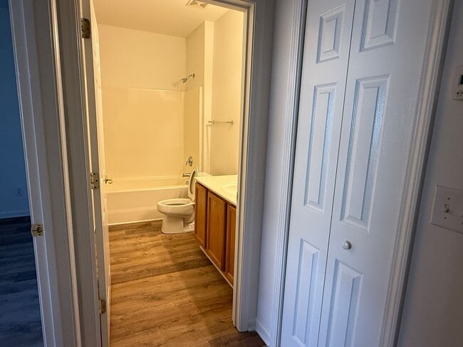 Building Photo - 7041 Somerset Springs Dr