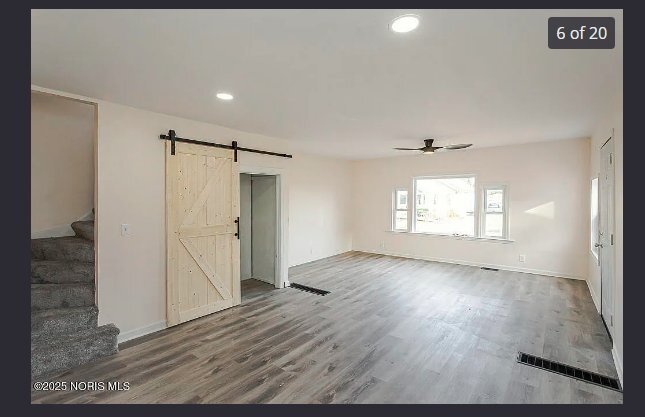 Building Photo - 3233 St Bernard Dr
