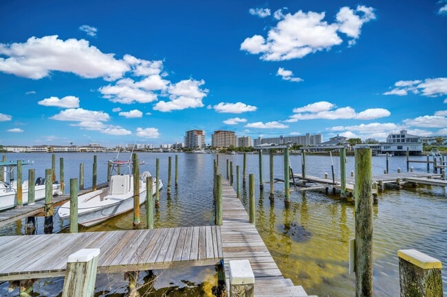 Building Photo - 22 Moreno Point Rd