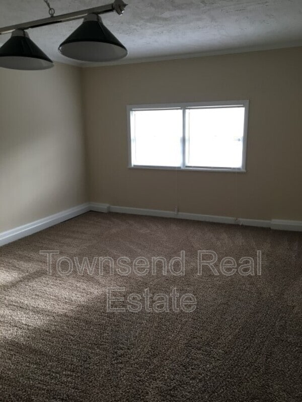 Building Photo - 7045 Candlewood Dr